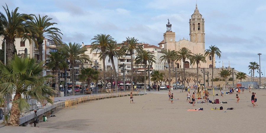 Plage de la Fragata sitges Plage de la Fragata sitges